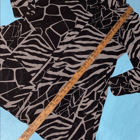 SUSAN GRAVER shirt dress tunic button up semi-sheer animal print midi NEW size 8 - Picture 10 of 11